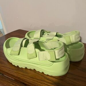 UGG Women Caterpillar Stratus Platform Strappy Sport Sandals Green